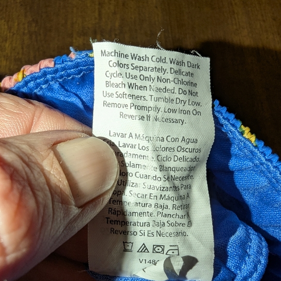 Tropical Print Women's Shorts - Picture 6 of 6